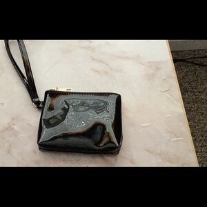 nwot pantent mini wristlet